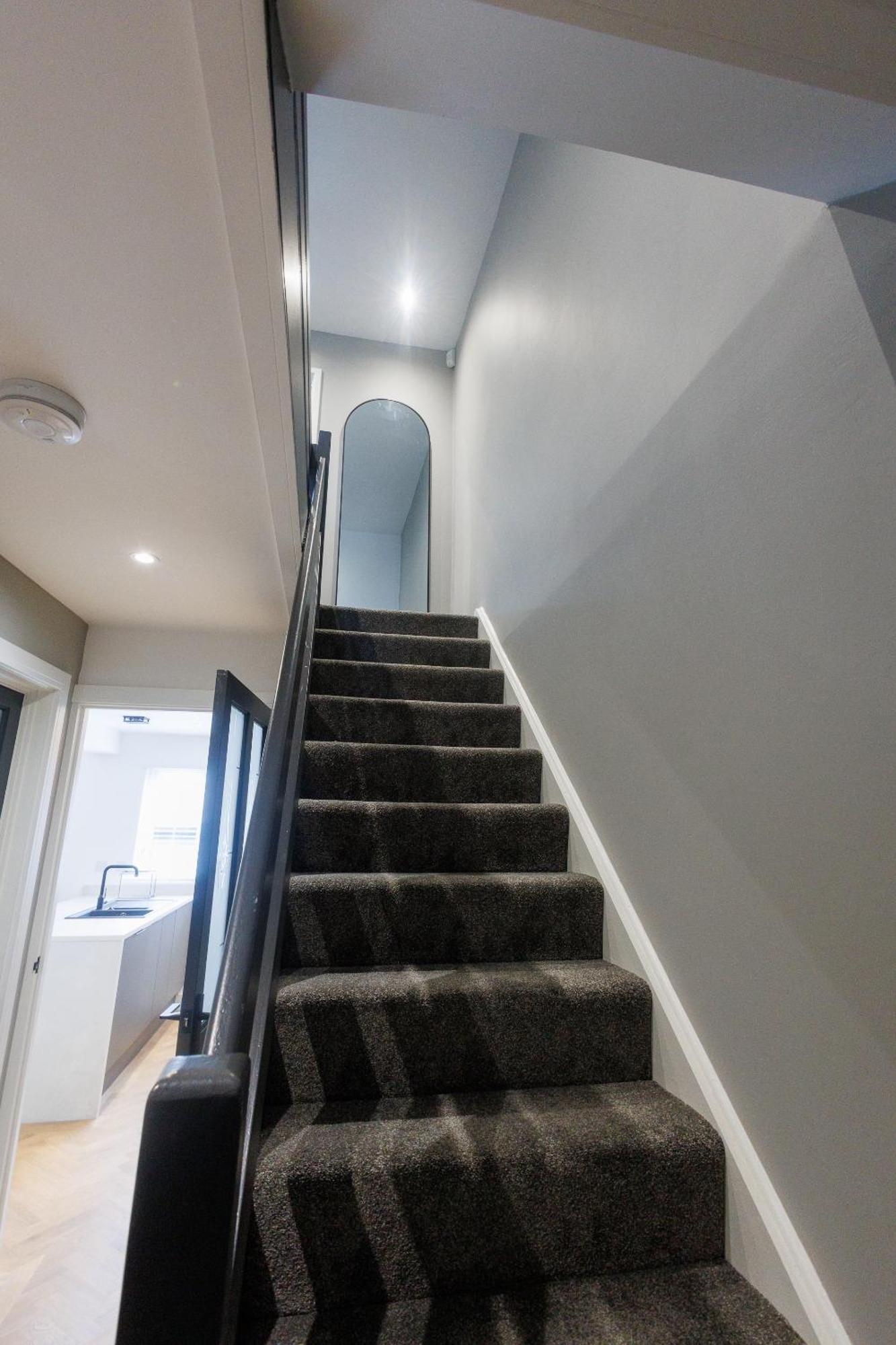 Uber Stylish 3 Bedroom Home Off Road Parking Near Town Centre And Bike Park Wales Merthyr Tydfil Buitenkant foto